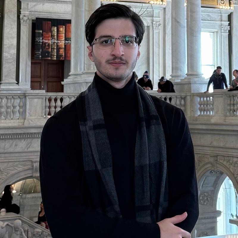 Arash Akbari
